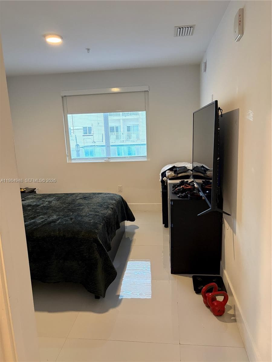 10950 NW 82nd St # 319, Doral FL 33178 — 33