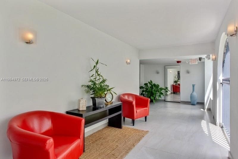 2455 Flamingo Dr # 201, Miami Beach FL 33140 — 17