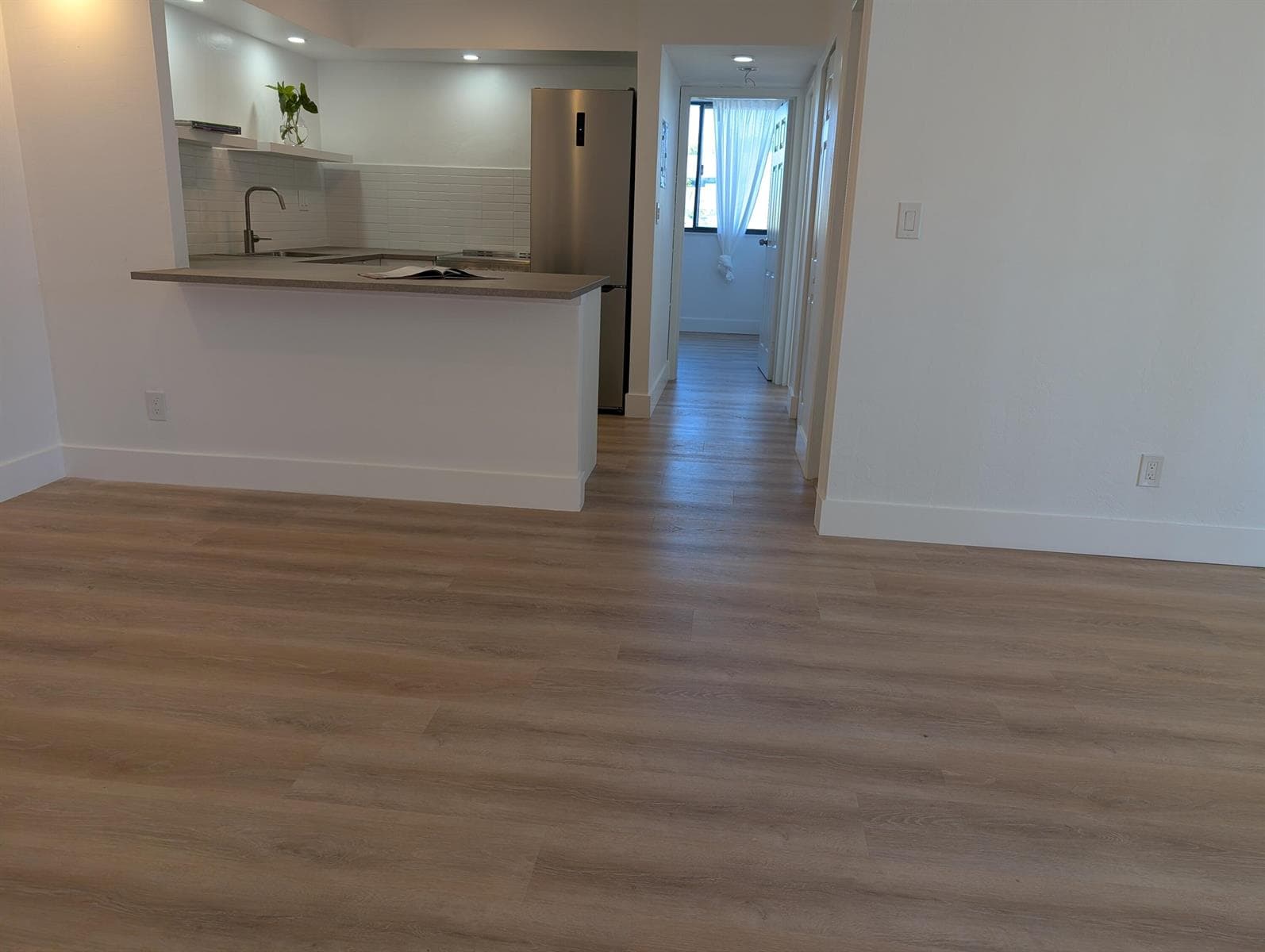 2715 Tigertail Avenue Apt 402, Miami FL 33133 — 7