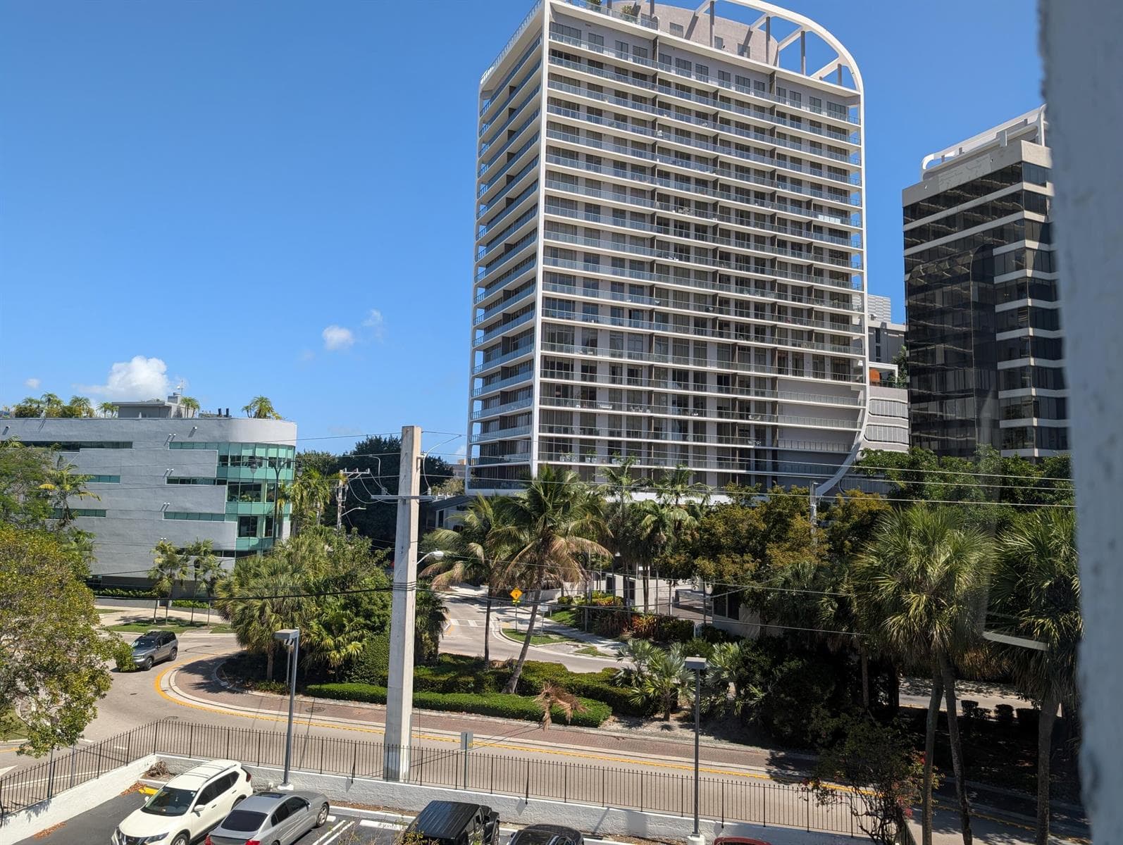 2715 Tigertail Avenue Apt 402, Miami FL 33133 — 34