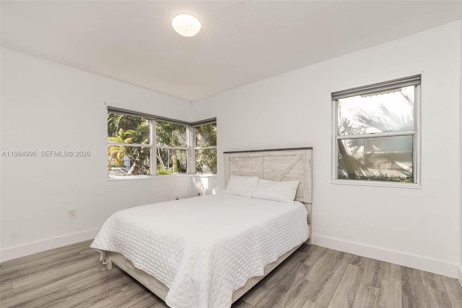 1275 Marseille Dr # 35, Miami Beach FL 33141 — 5