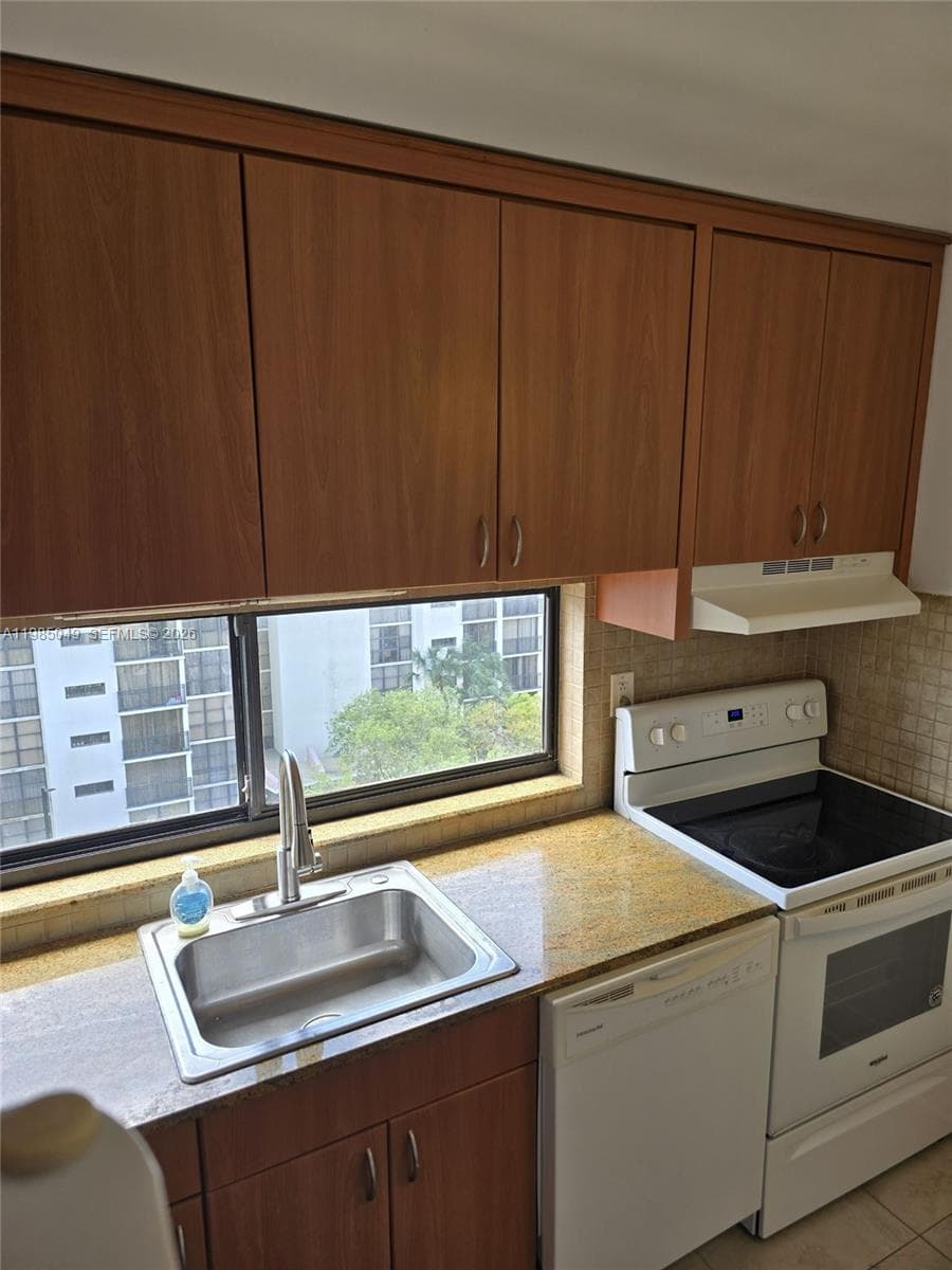 16919 N Bay Rd # 819, Sunny Isles Beach FL 33160 — 7