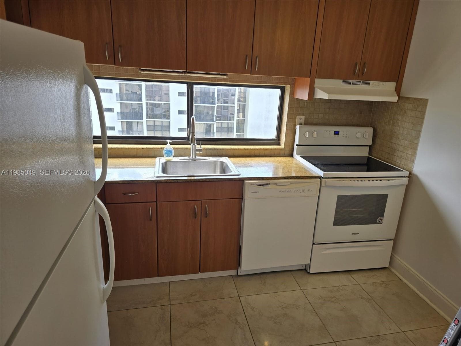 16919 N Bay Rd # 819, Sunny Isles Beach FL 33160 — 9