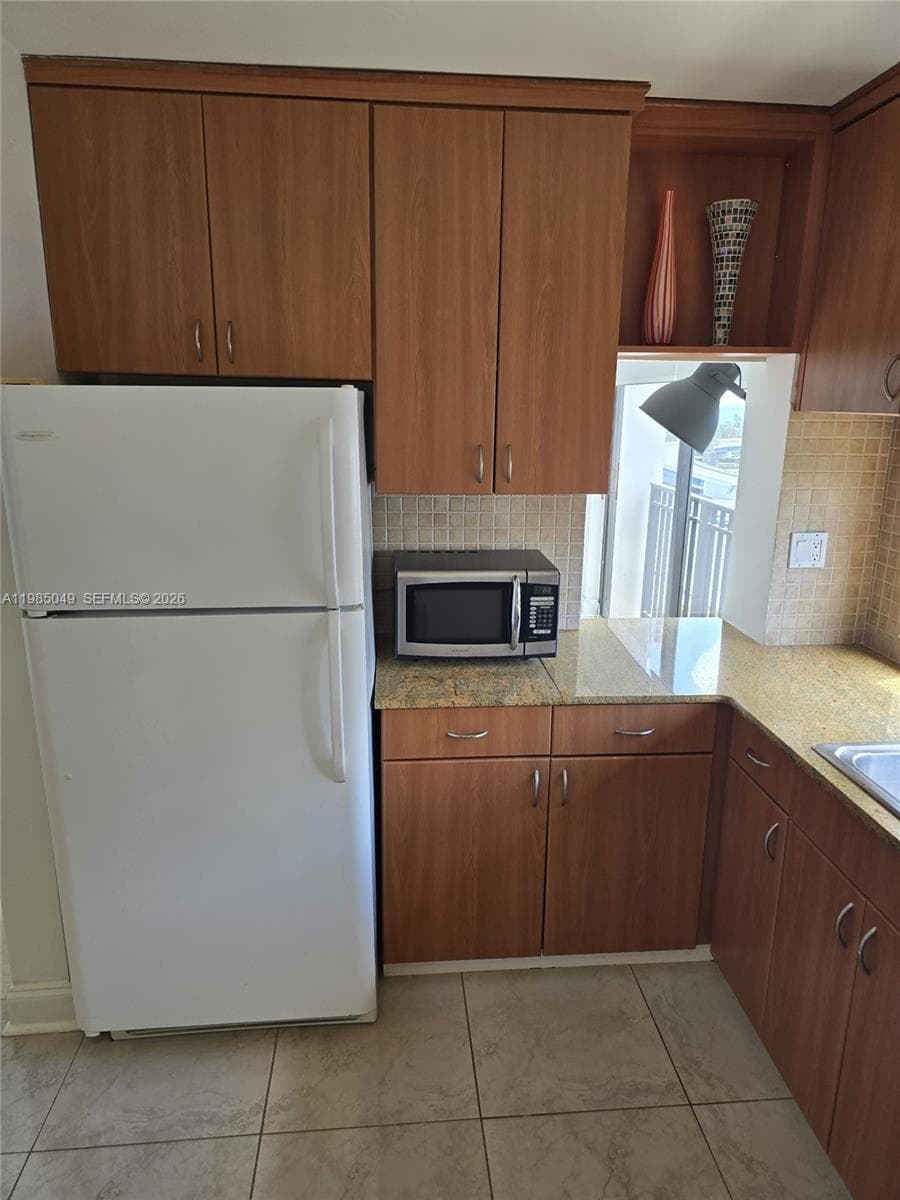 16919 N Bay Rd # 819, Sunny Isles Beach FL 33160 — 8