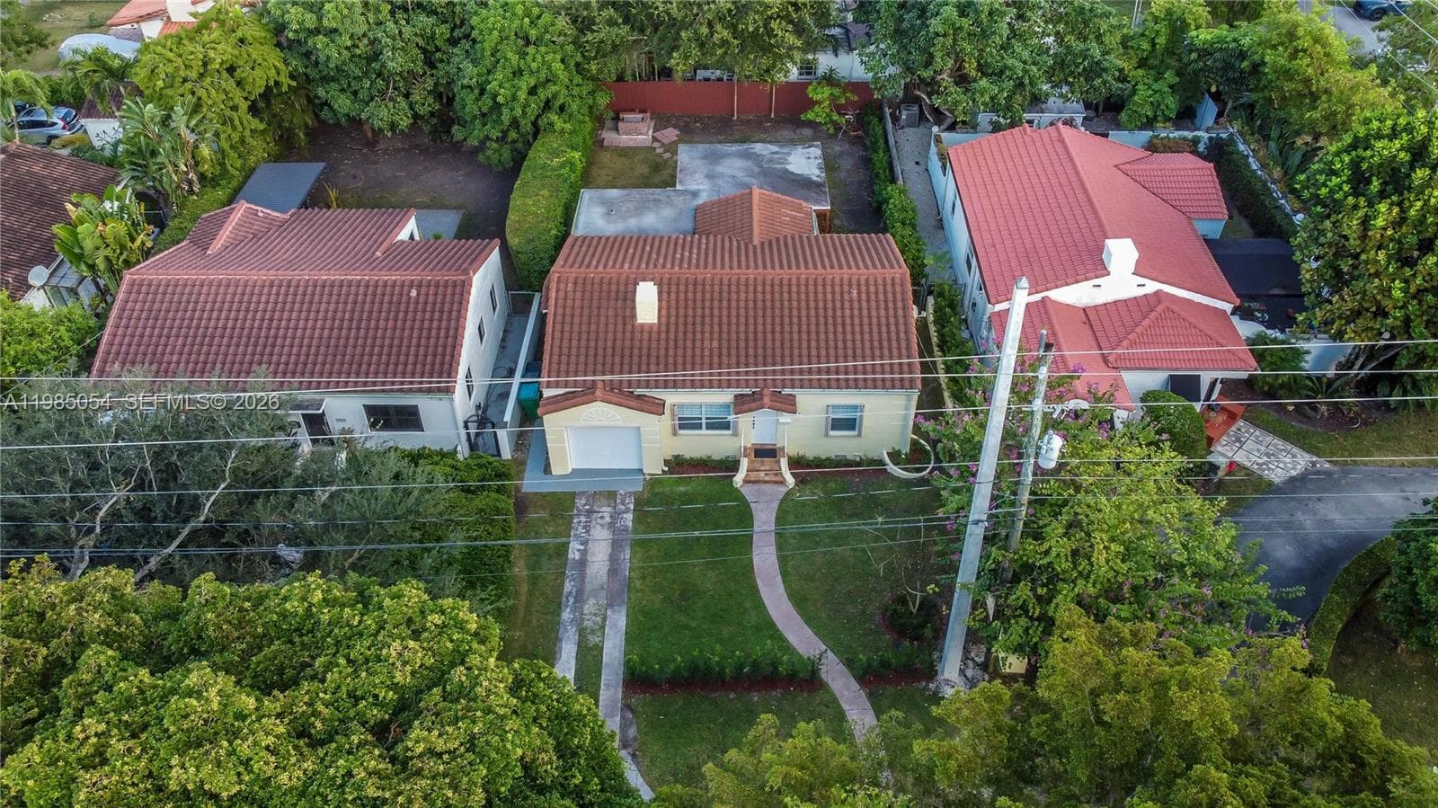 1015 Cortez St, Coral Gables FL 33134 — 41