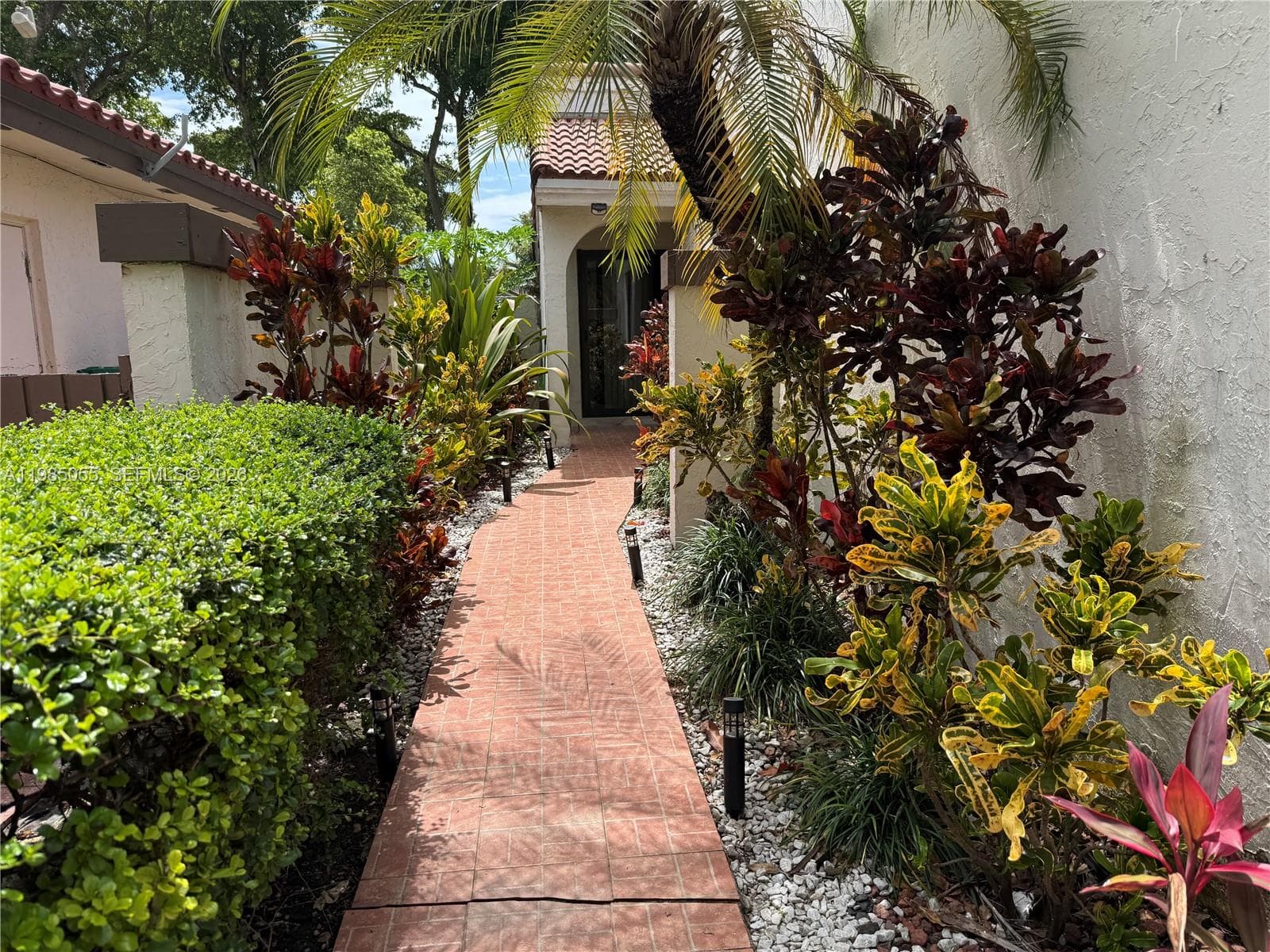 17321 NW 63rd Ave # 0, Hialeah FL 33015 — 2