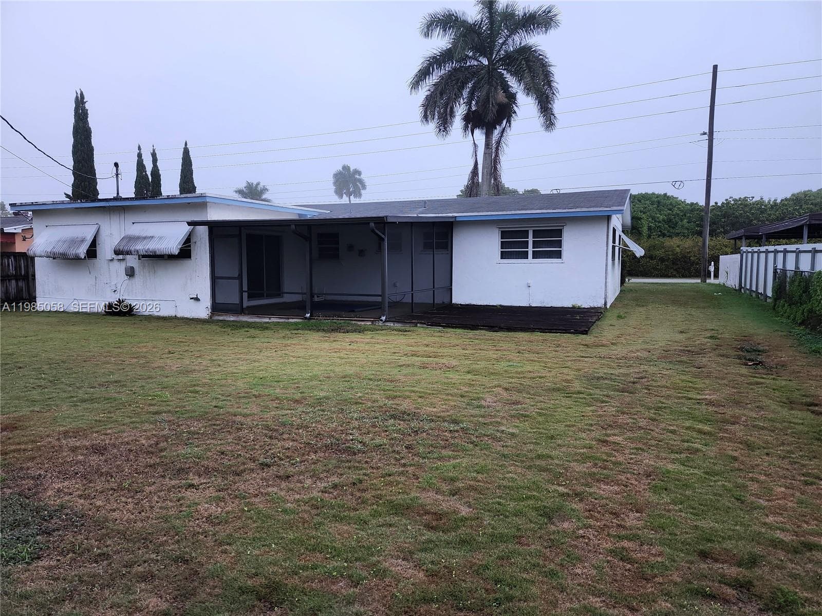 690 NW 19th St, Homestead FL 33030 — 10