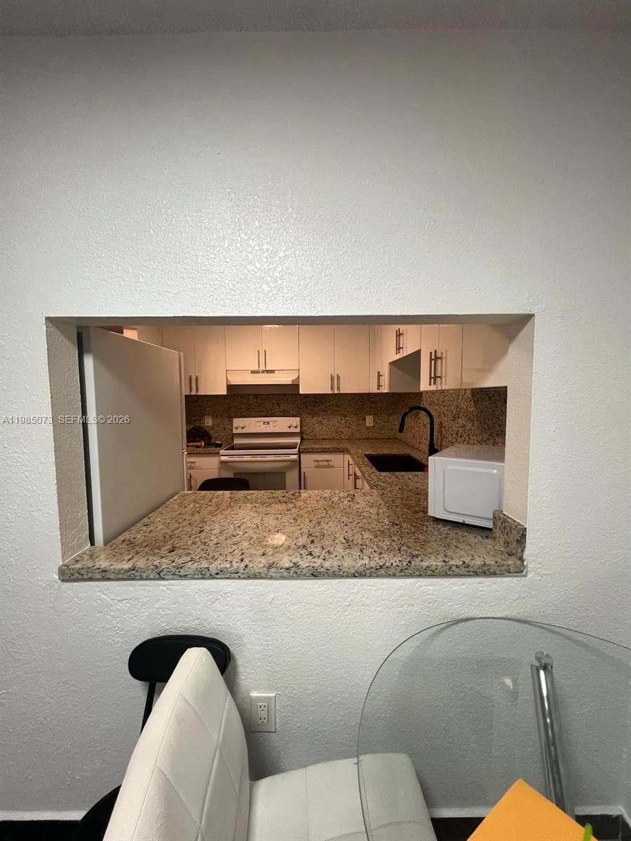 1900 W 68th St # D207, Hialeah FL 33014 — 16