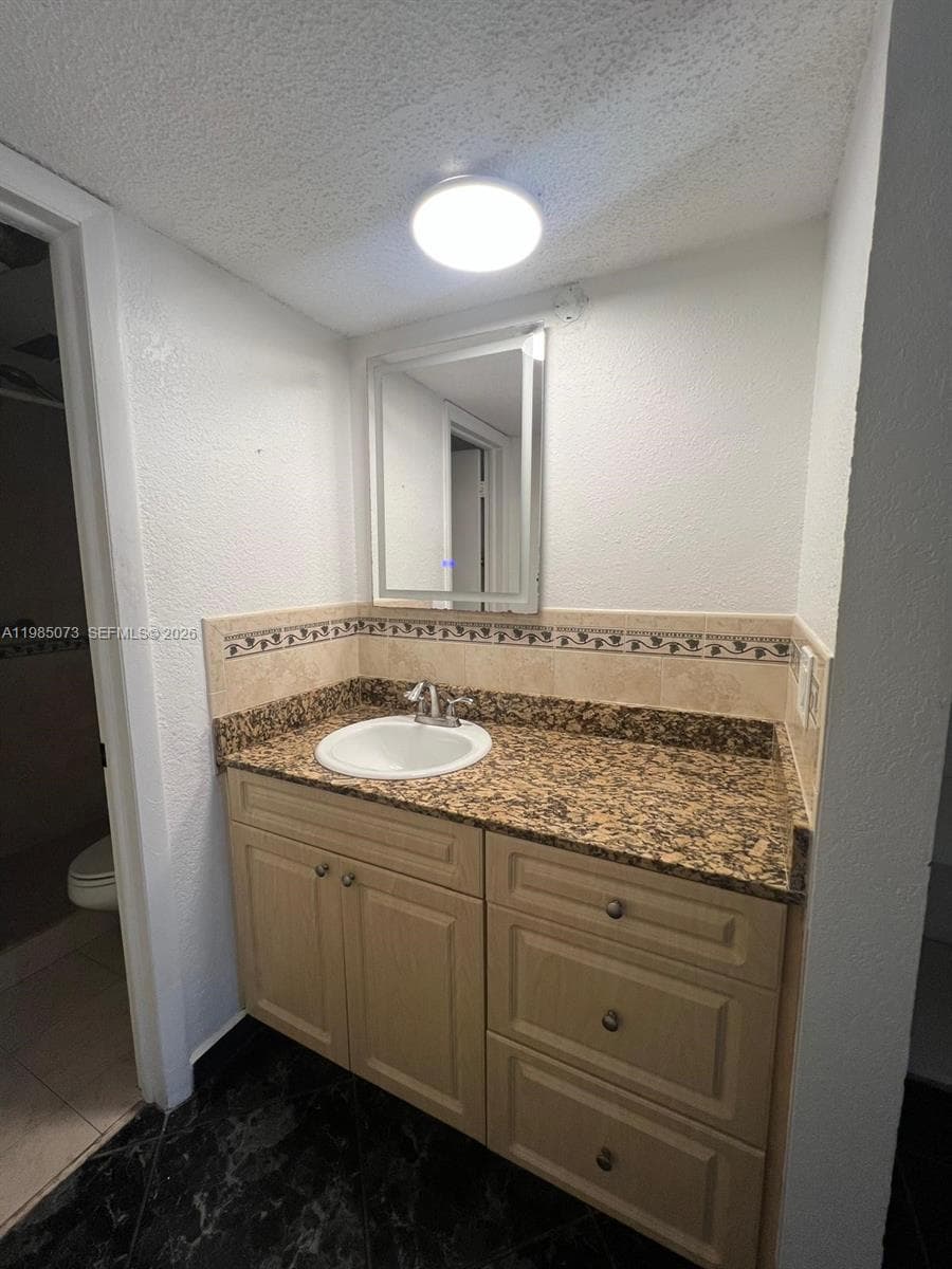 1900 W 68th St # D207, Hialeah FL 33014 — 22