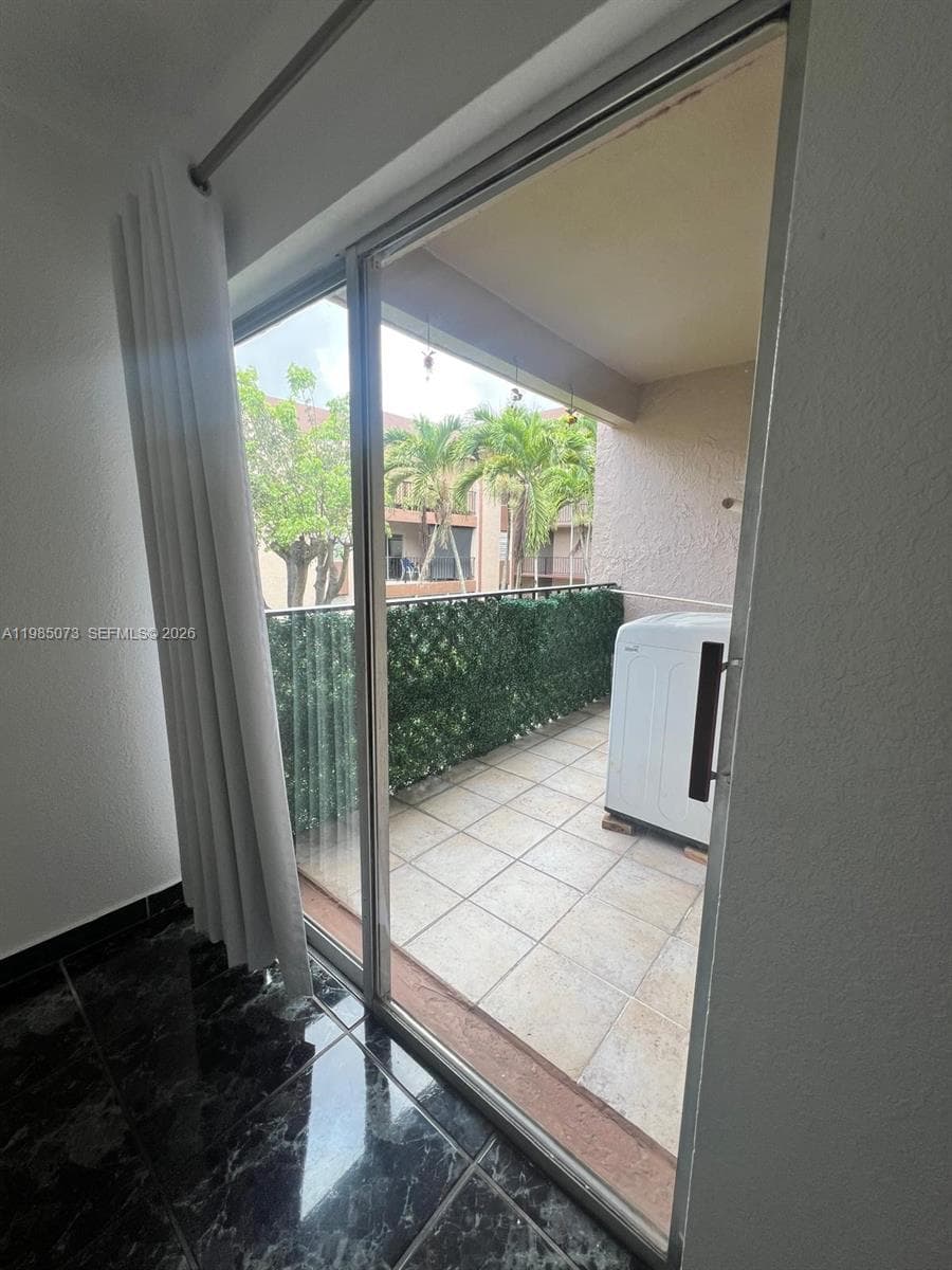 1900 W 68th St # D207, Hialeah FL 33014 — 28