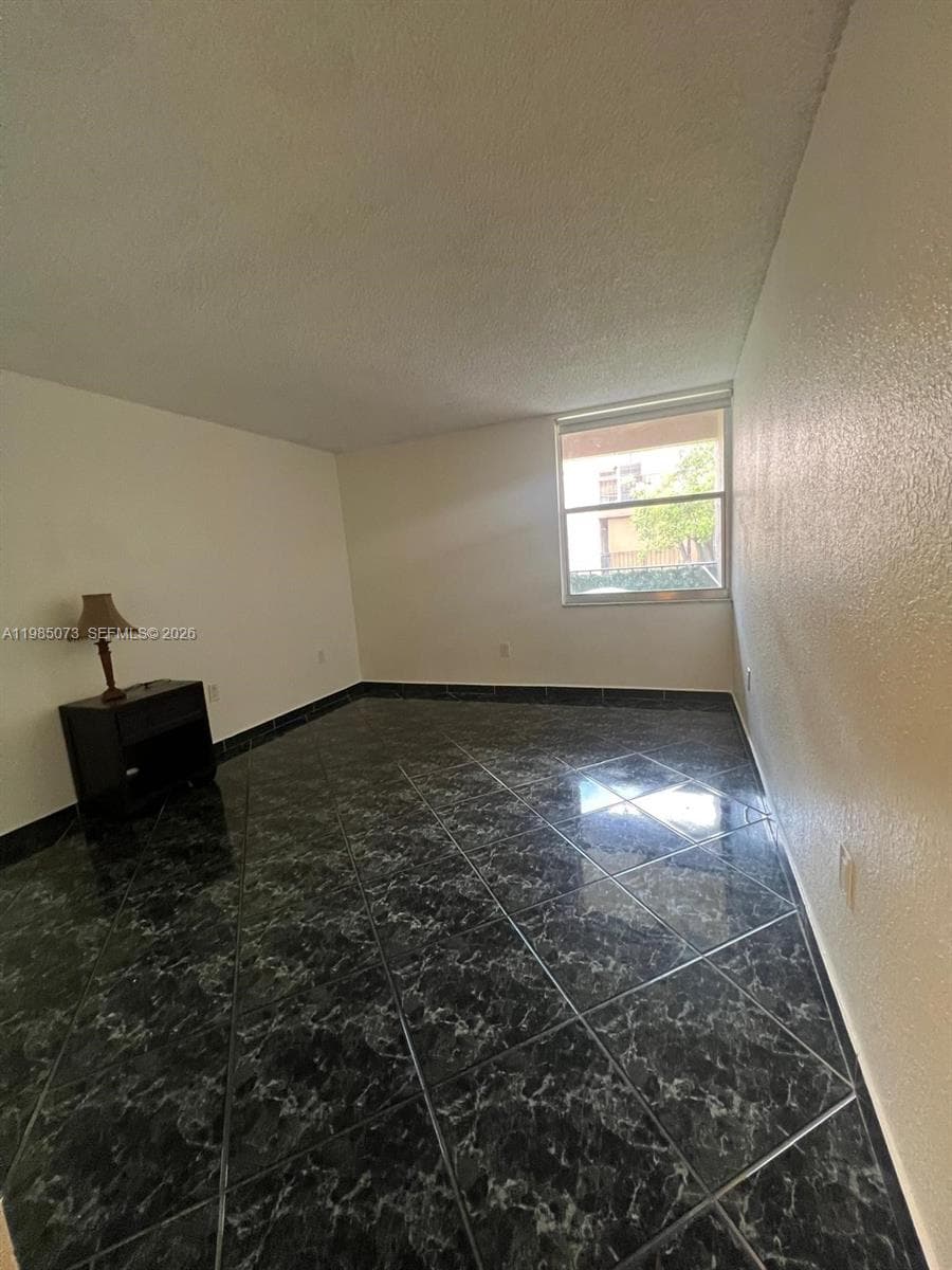1900 W 68th St # D207, Hialeah FL 33014 — 19