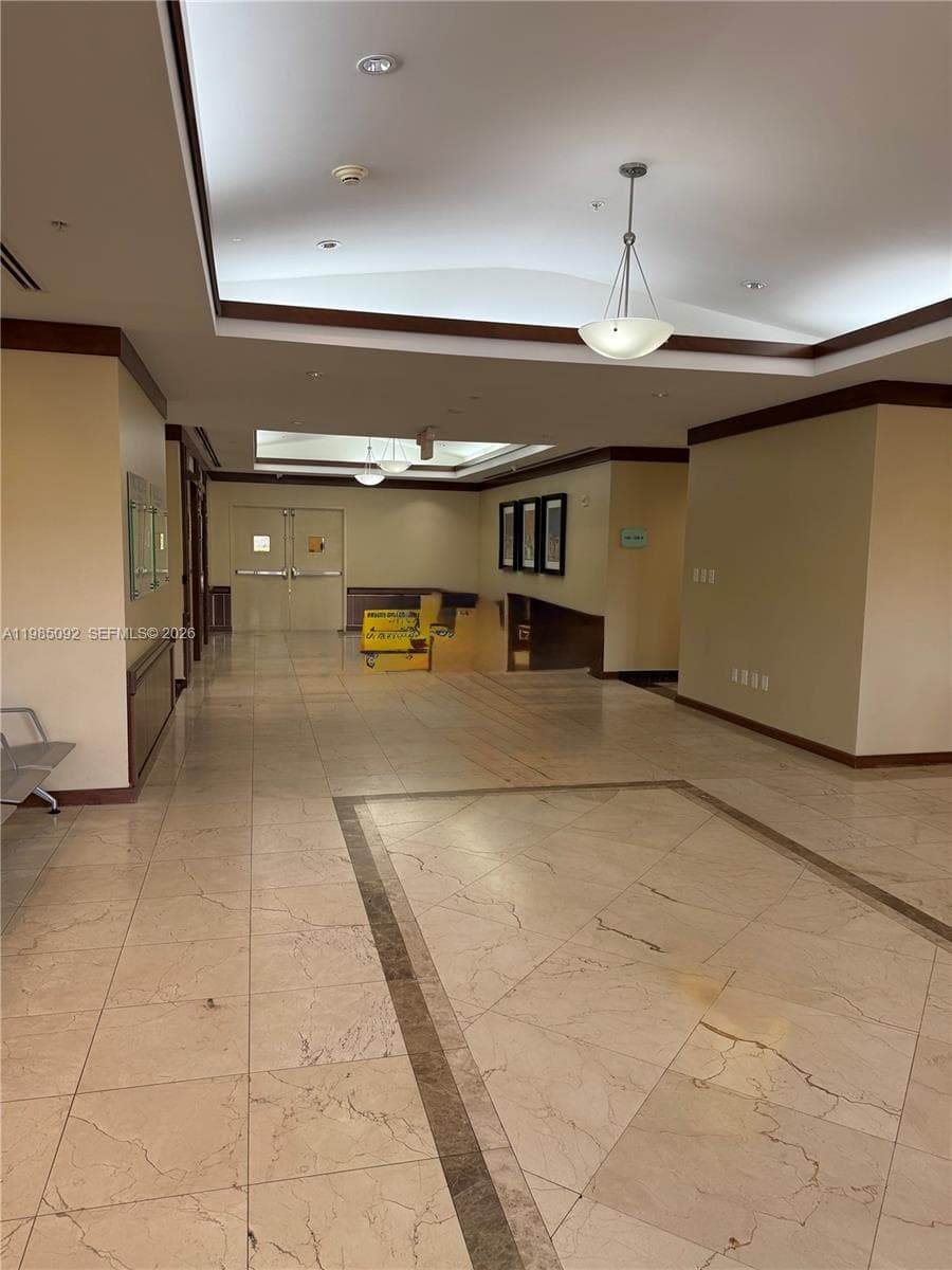 925 NE 30th Ter # 312, Homestead FL 33033 — 3