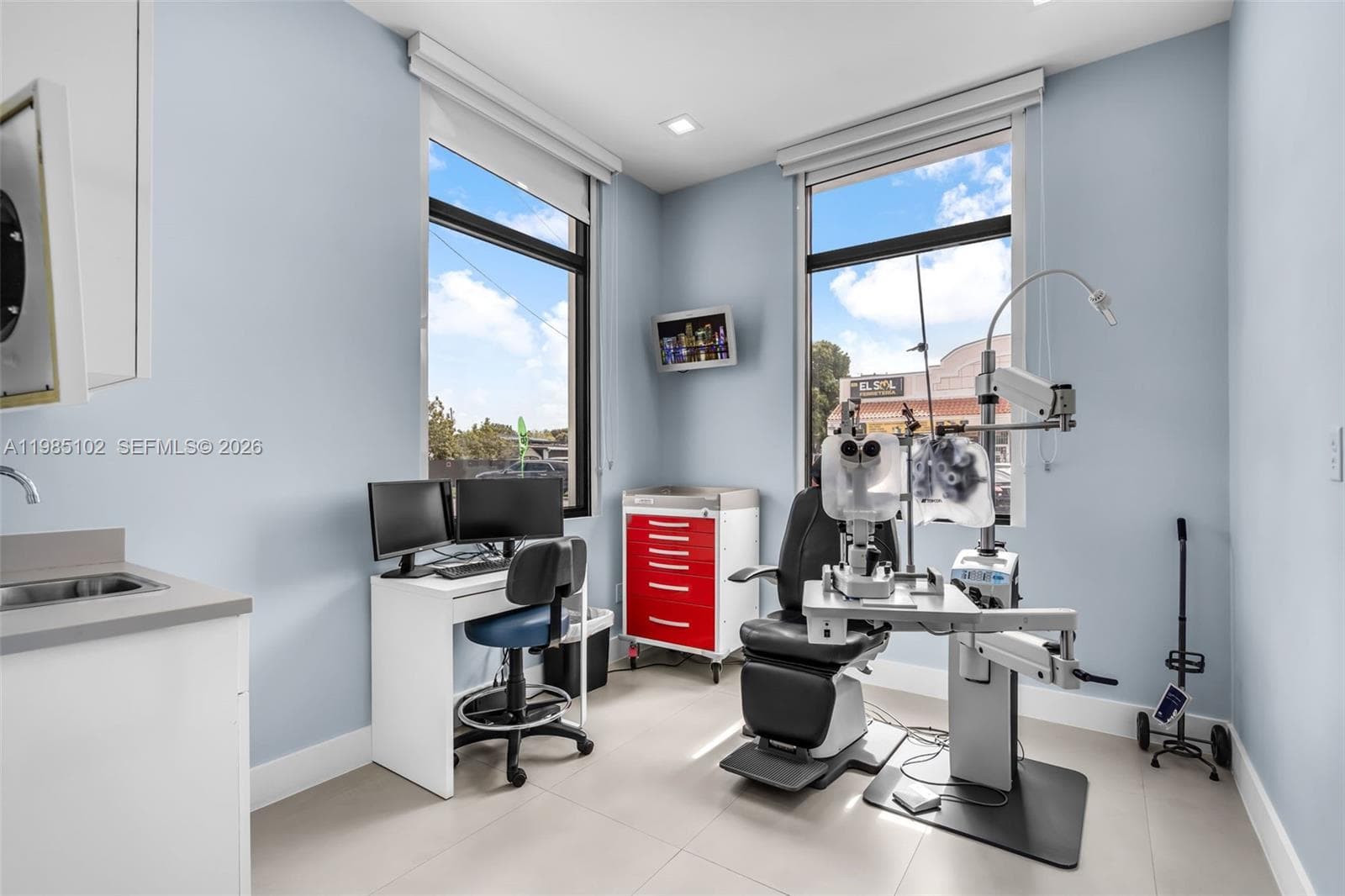 875 E 41st St, Hialeah FL 33013 — 16