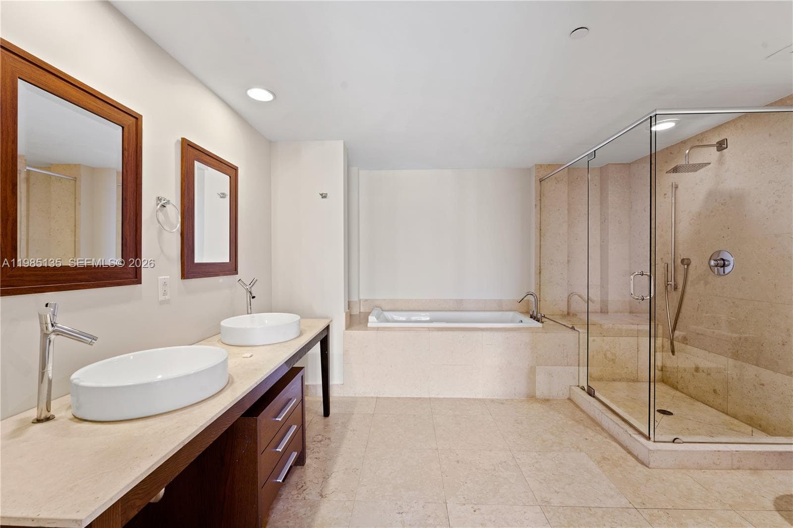 495 Brickell Ave # 3904, Miami FL 33131 — 15