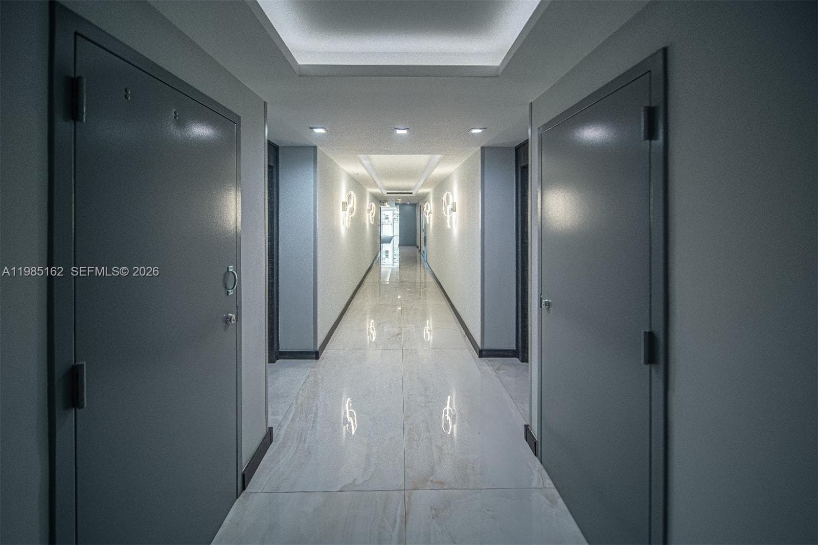 16445 Collins Ave # 425, Sunny Isles Beach FL 33160 — 33