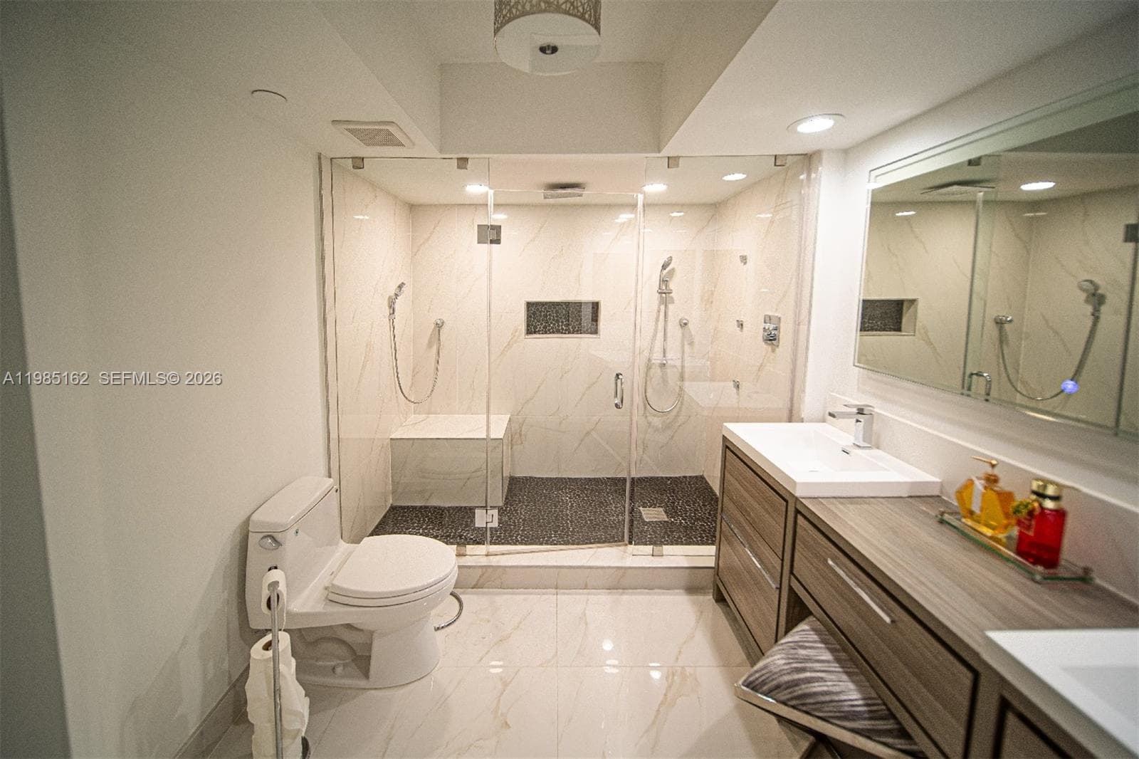 16445 Collins Ave # 425, Sunny Isles Beach FL 33160 — 19