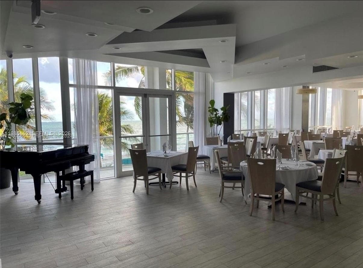 16445 Collins Ave # 425, Sunny Isles Beach FL 33160 — 44