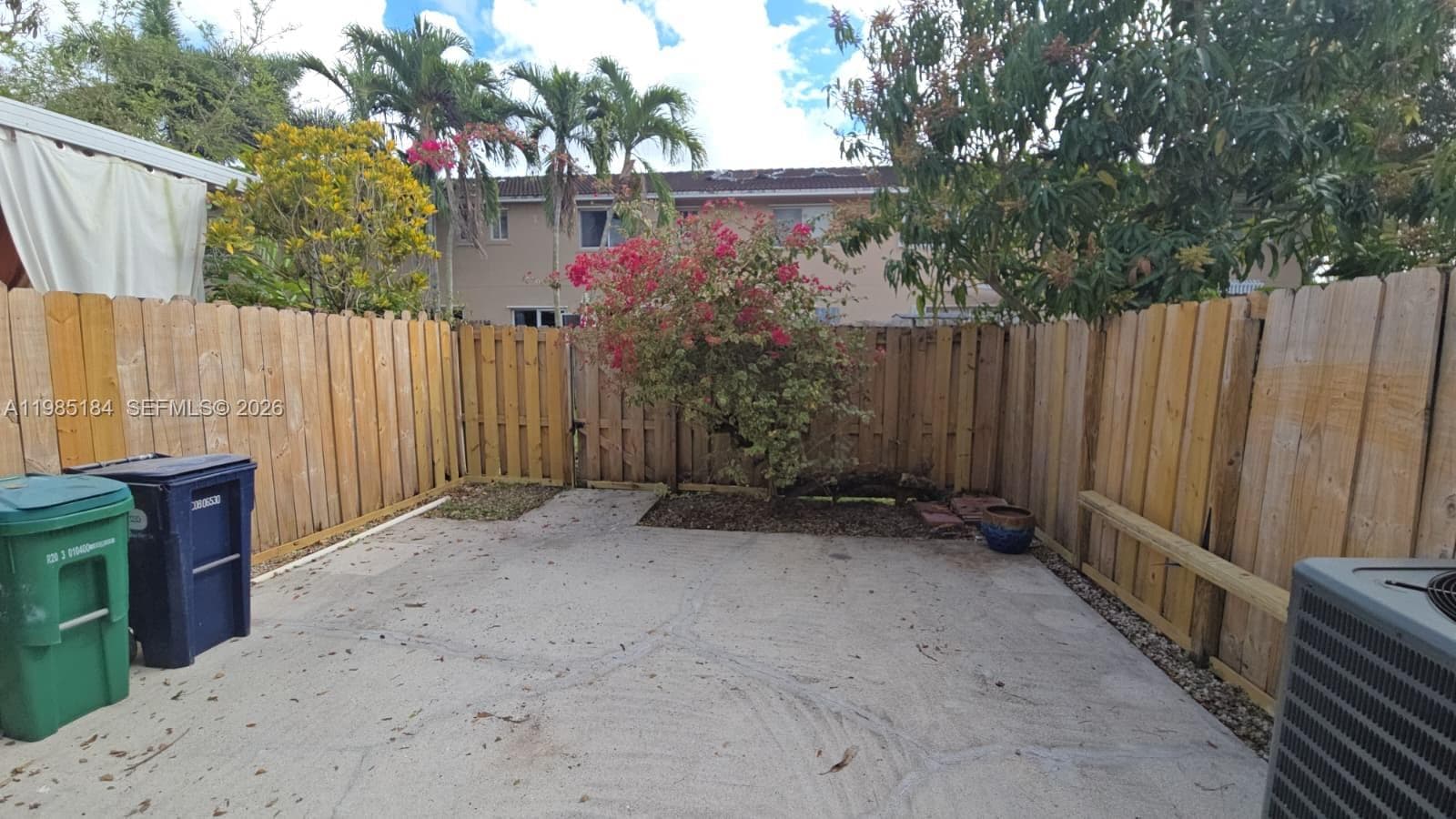 13926 SW 175th Ter, Miami FL 33177 — 25
