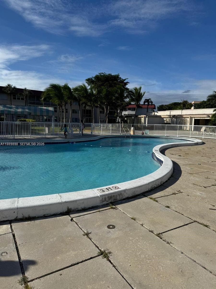 1530 NE 191st St # 241, Miami FL 33179 — 19