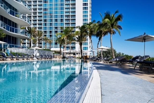 6799 Collins Ave # 906, Miami Beach FL 33141 — 30