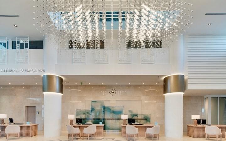 6799 Collins Ave # 906, Miami Beach FL 33141 — 40