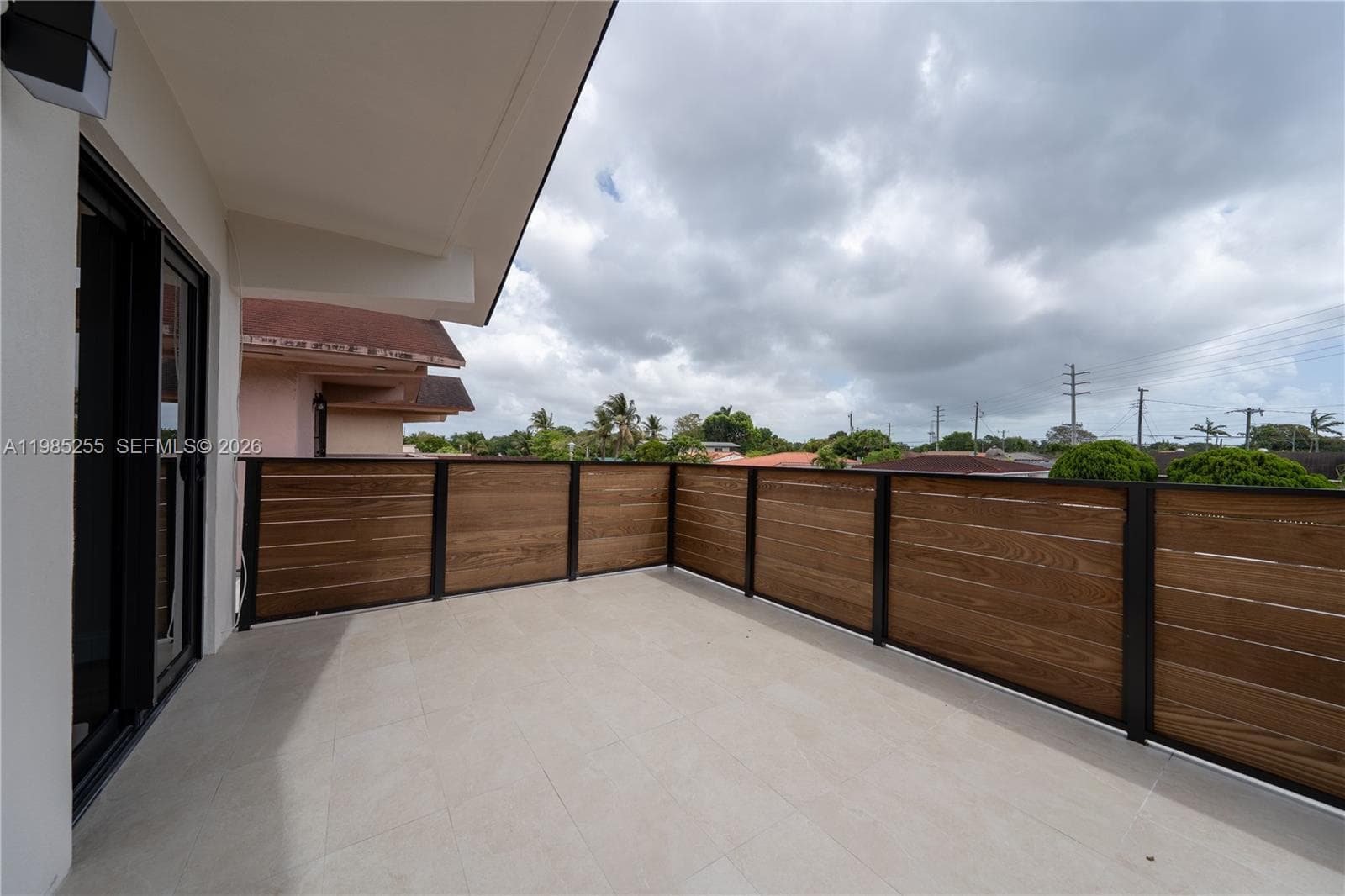370 Flagami Blvd, Miami FL 33144 — 27