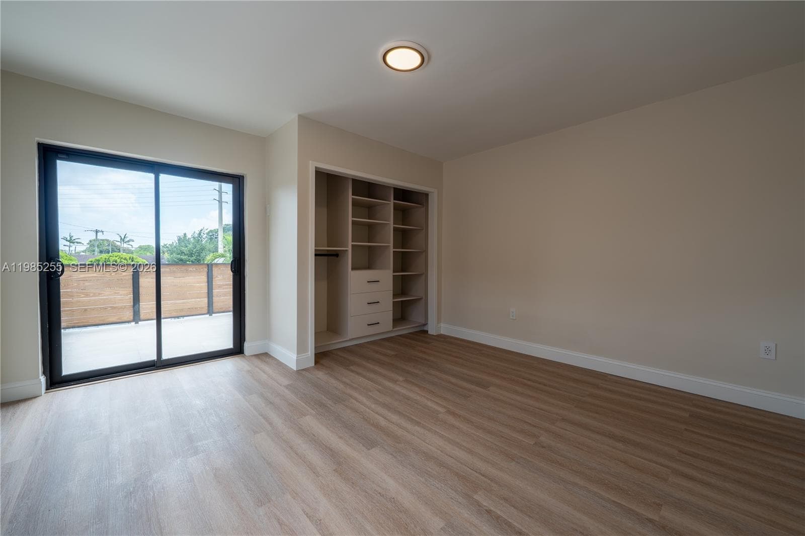 370 Flagami Blvd, Miami FL 33144 — 28