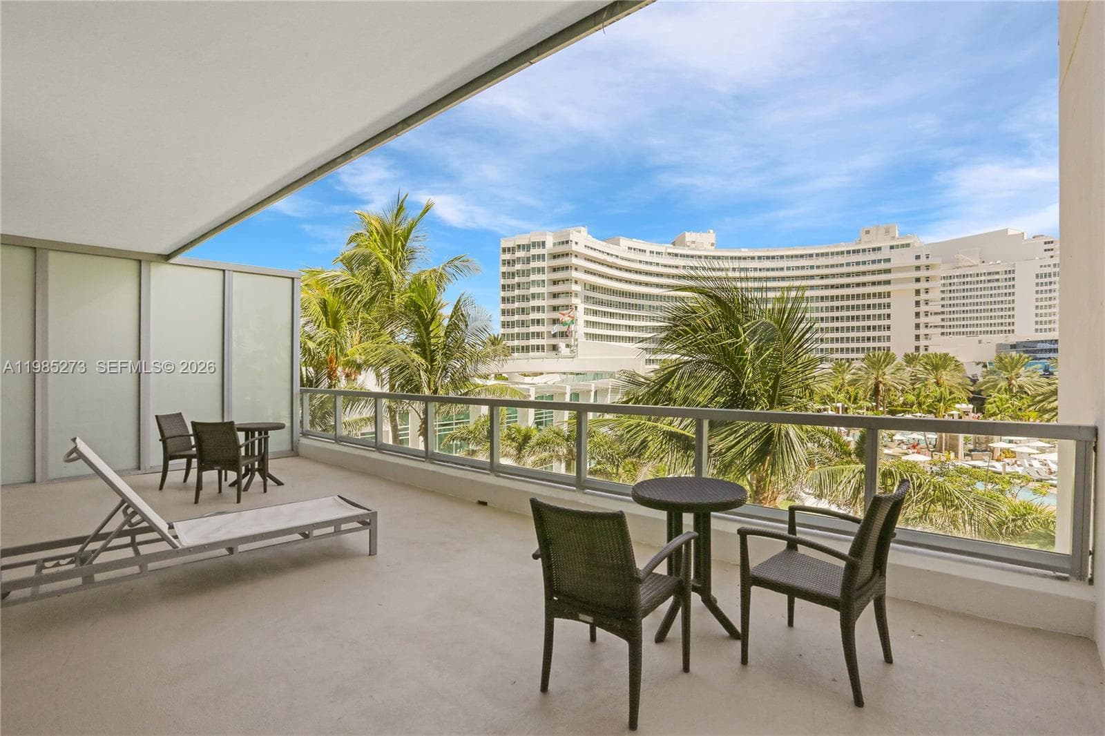 4391 Collins Ave # 307, Miami Beach FL 33140 — 3