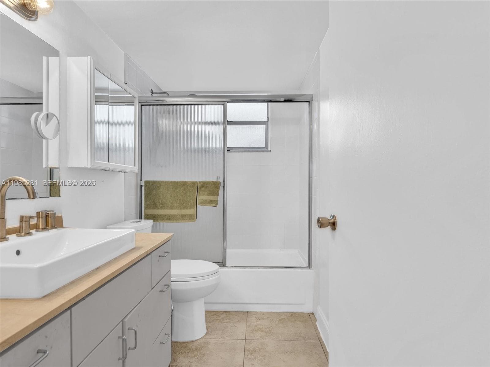 1236 Alton Rd # 304, Miami Beach FL 33139 — 17