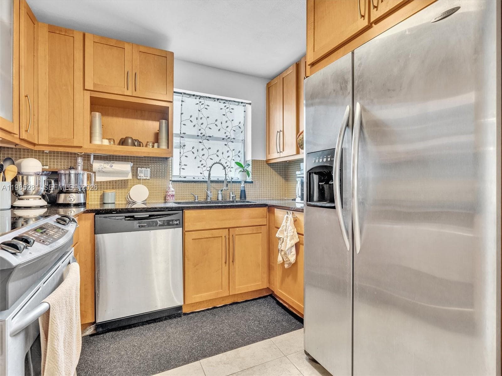 1236 Alton Rd # 304, Miami Beach FL 33139 — 12