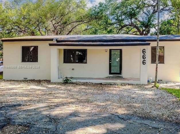 666 NE 164th Ter, Miami FL 33162 — 6