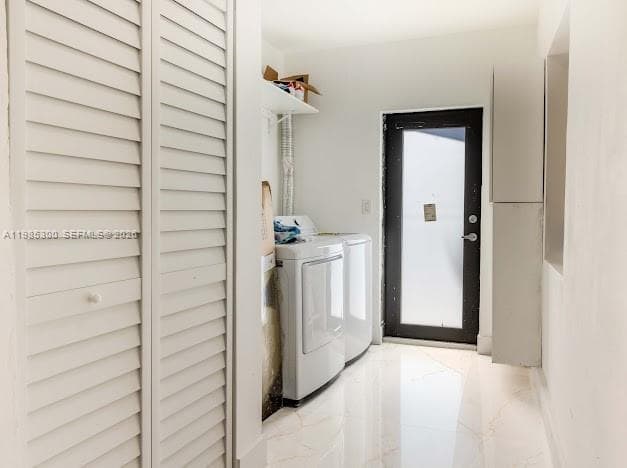 666 NE 164th Ter, Miami FL 33162 — 5