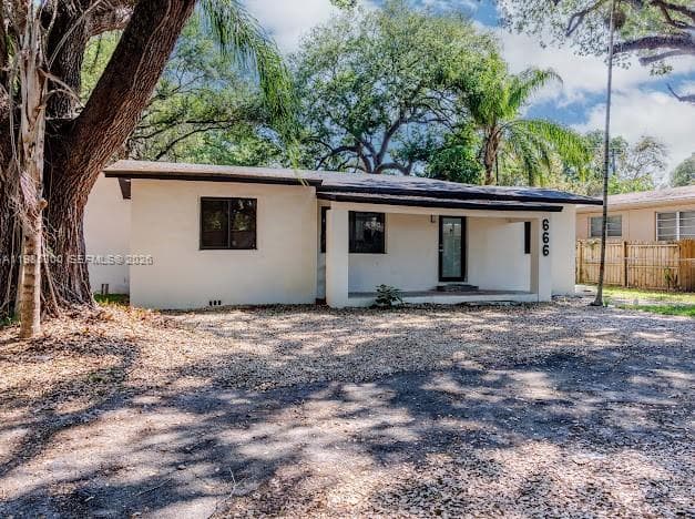 666 NE 164th Ter, Miami FL 33162 — 11