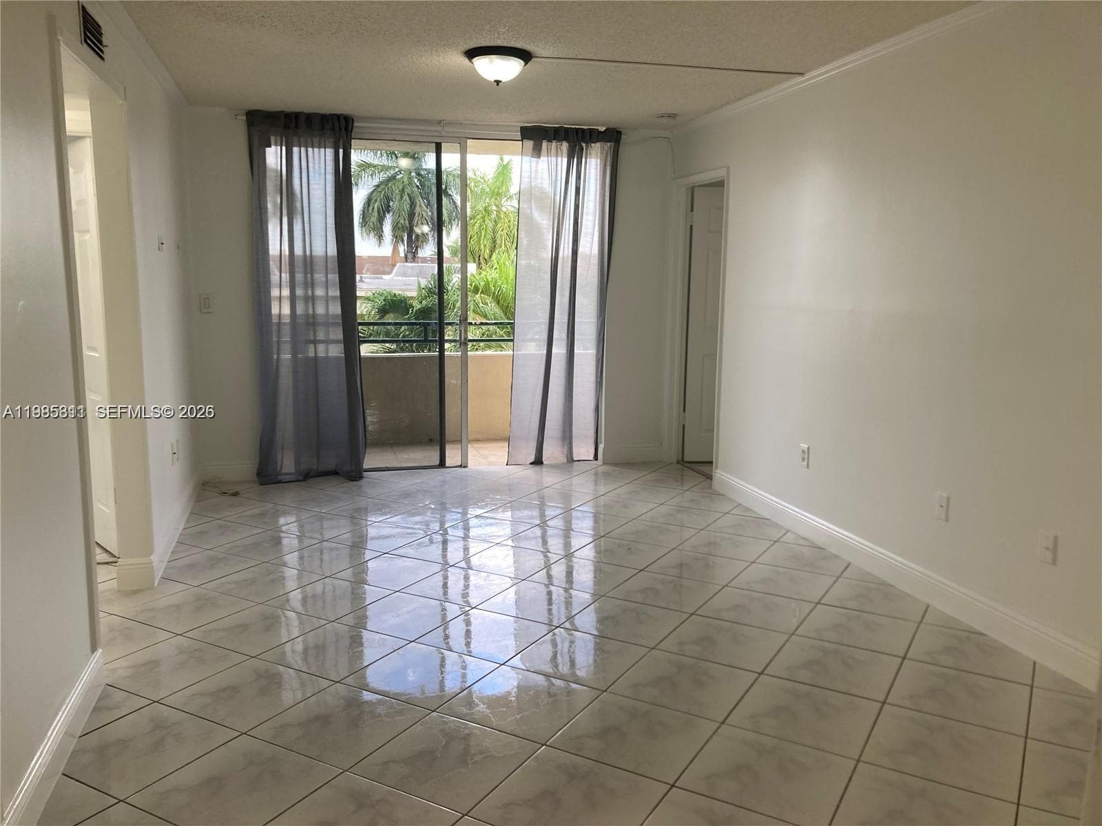8321 NW 7th St # 307, Miami FL 33126 — 8