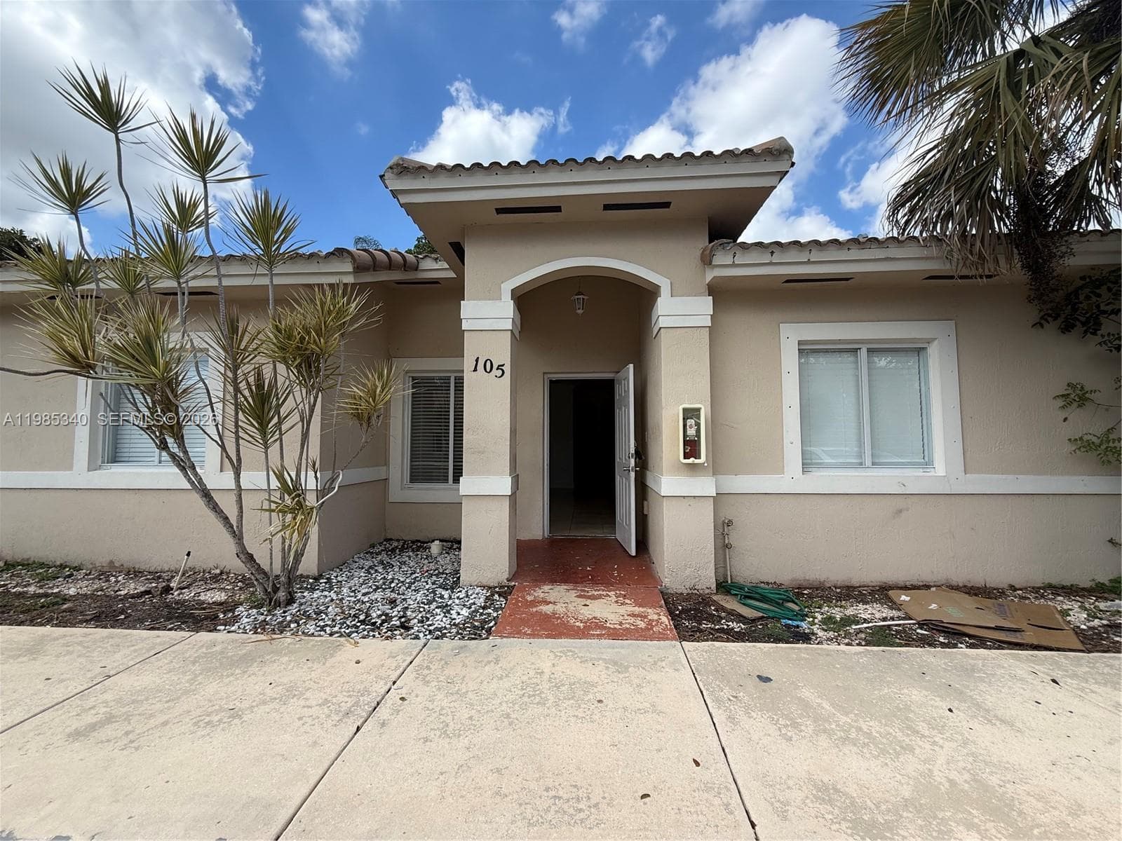 Old Biscayne Villas Condo, Homestead, FL — 1