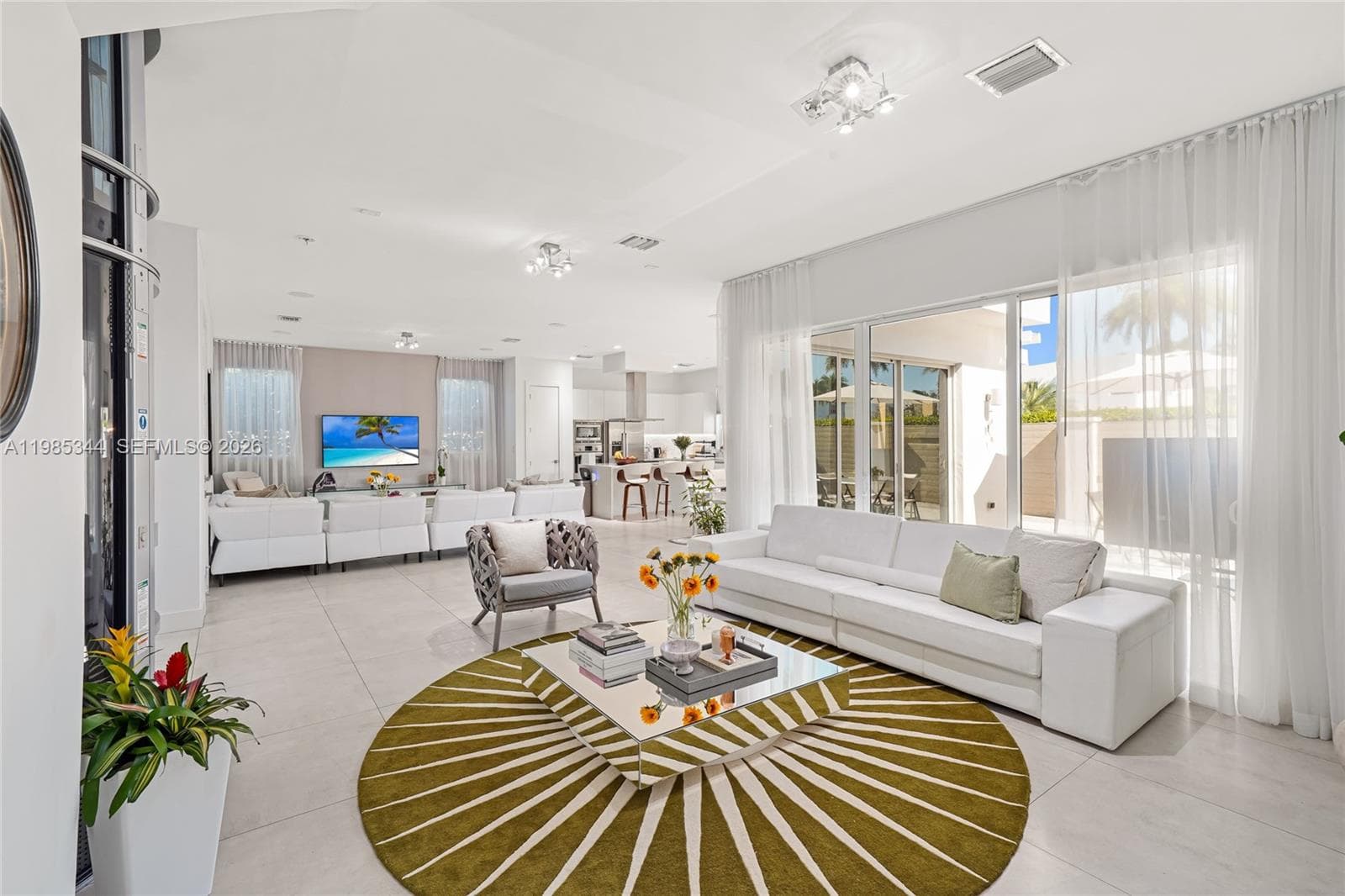 7515 NW 99th Ave, Doral FL 33178 — 4