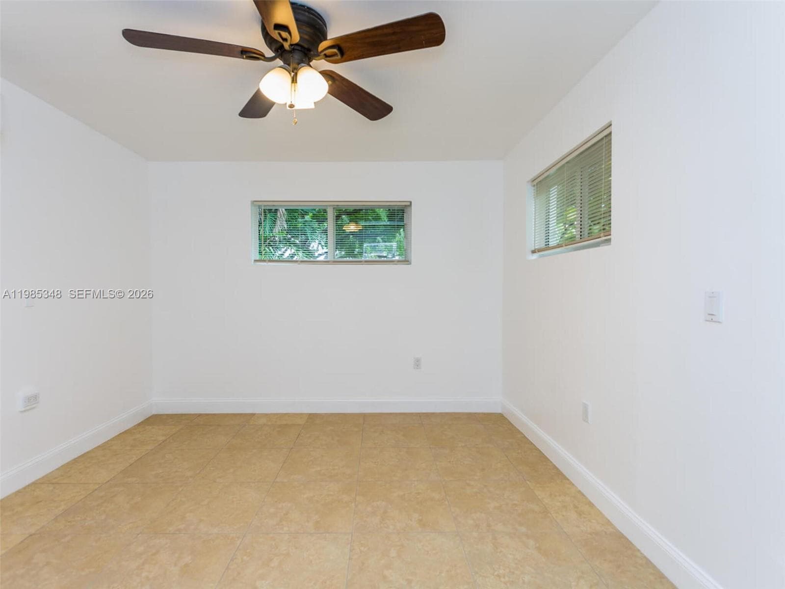 6300 NW 41st St, Virginia Gardens FL 33166 — 15
