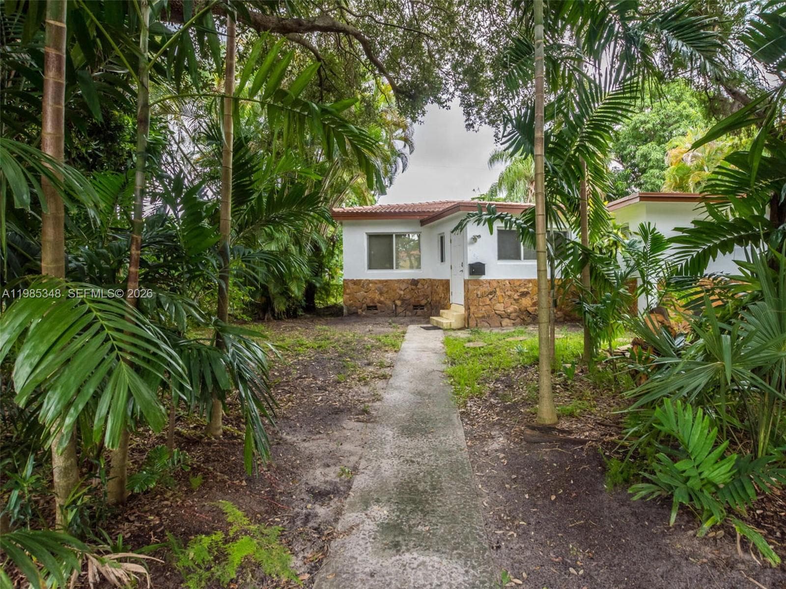 6300 NW 41st St, Virginia Gardens FL 33166 — 29