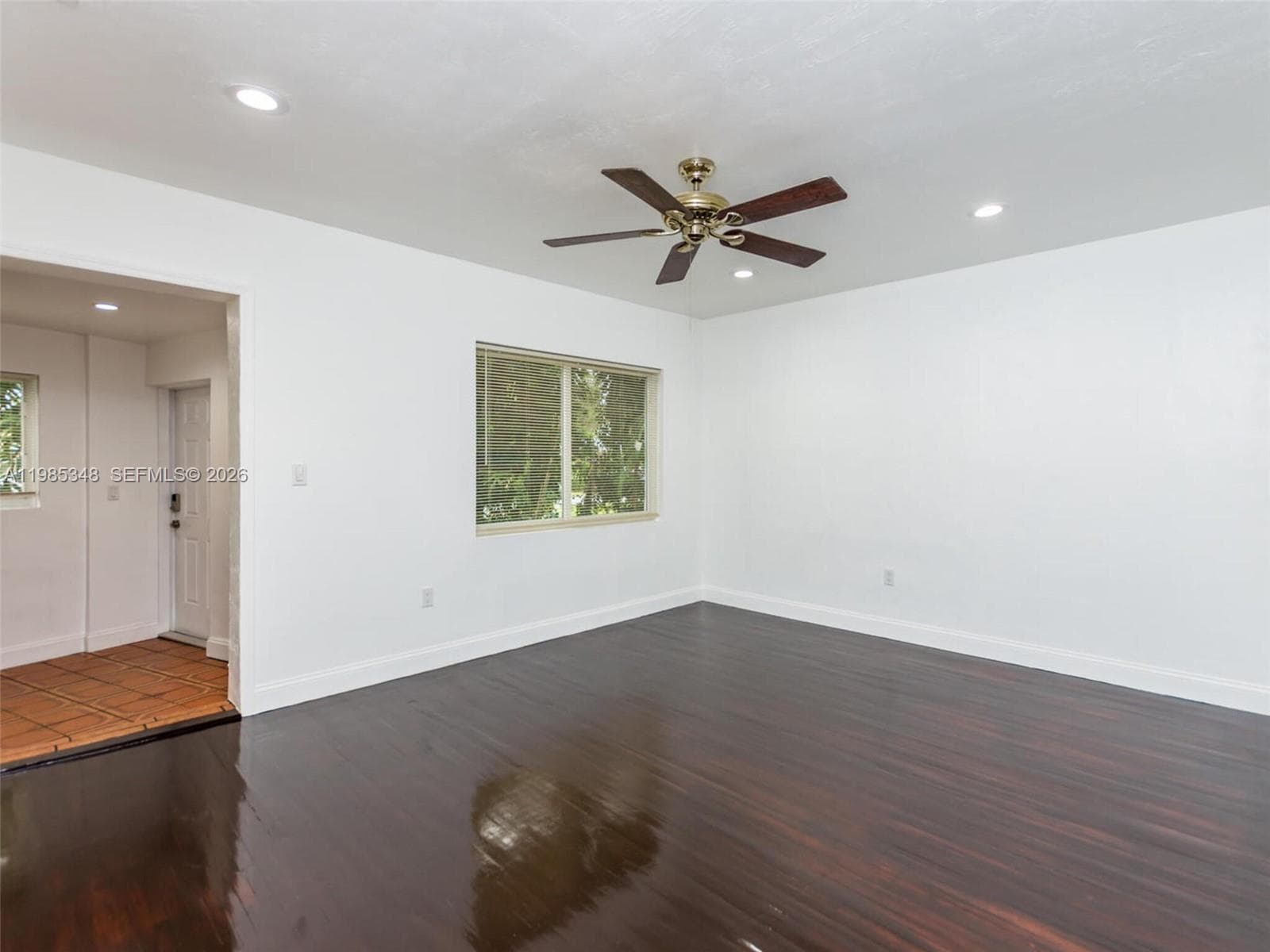 6300 NW 41st St, Virginia Gardens FL 33166 — 8