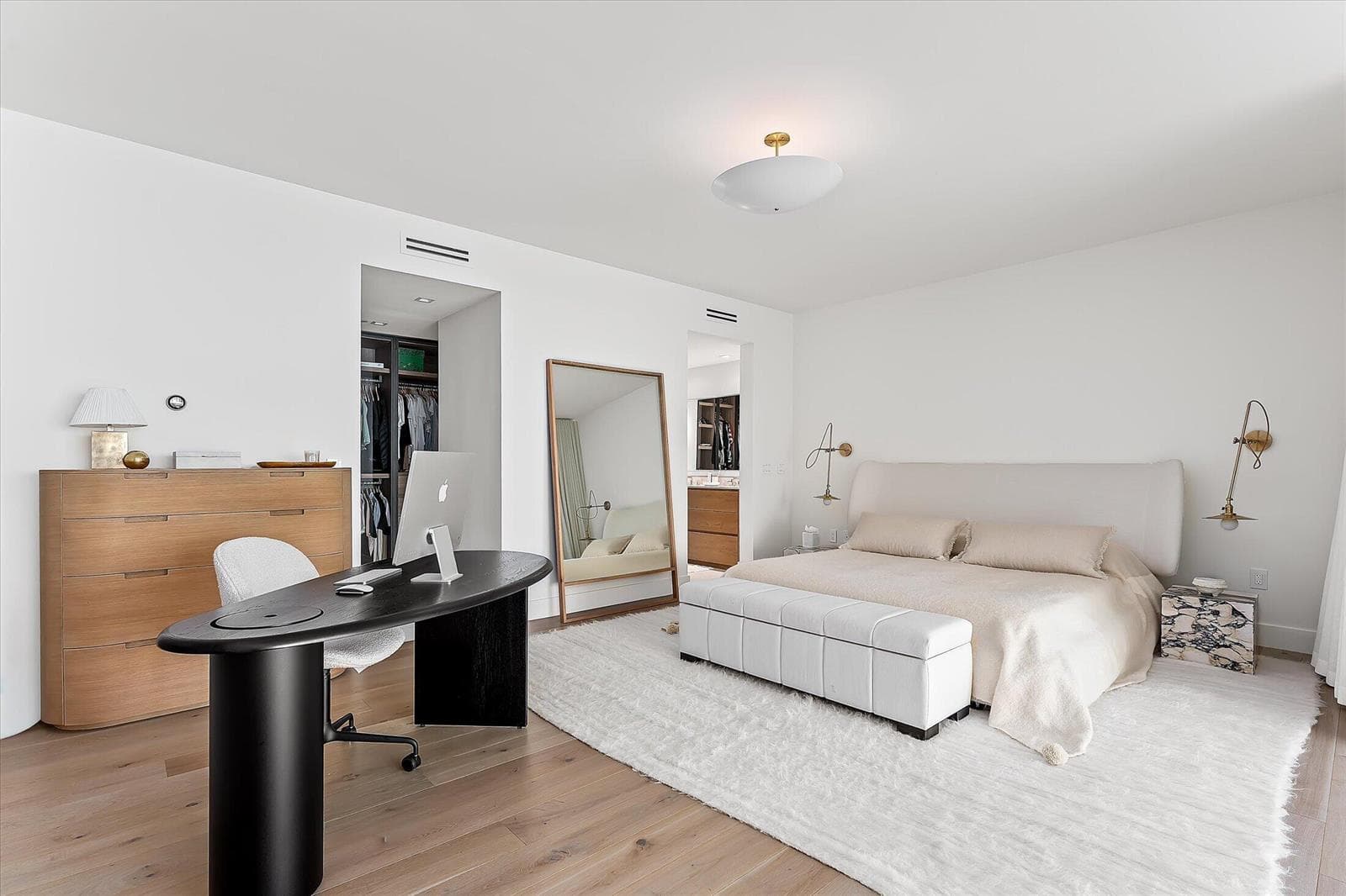 1040 Biscayne Boulevard # 4002, Miami FL 33132 — 14