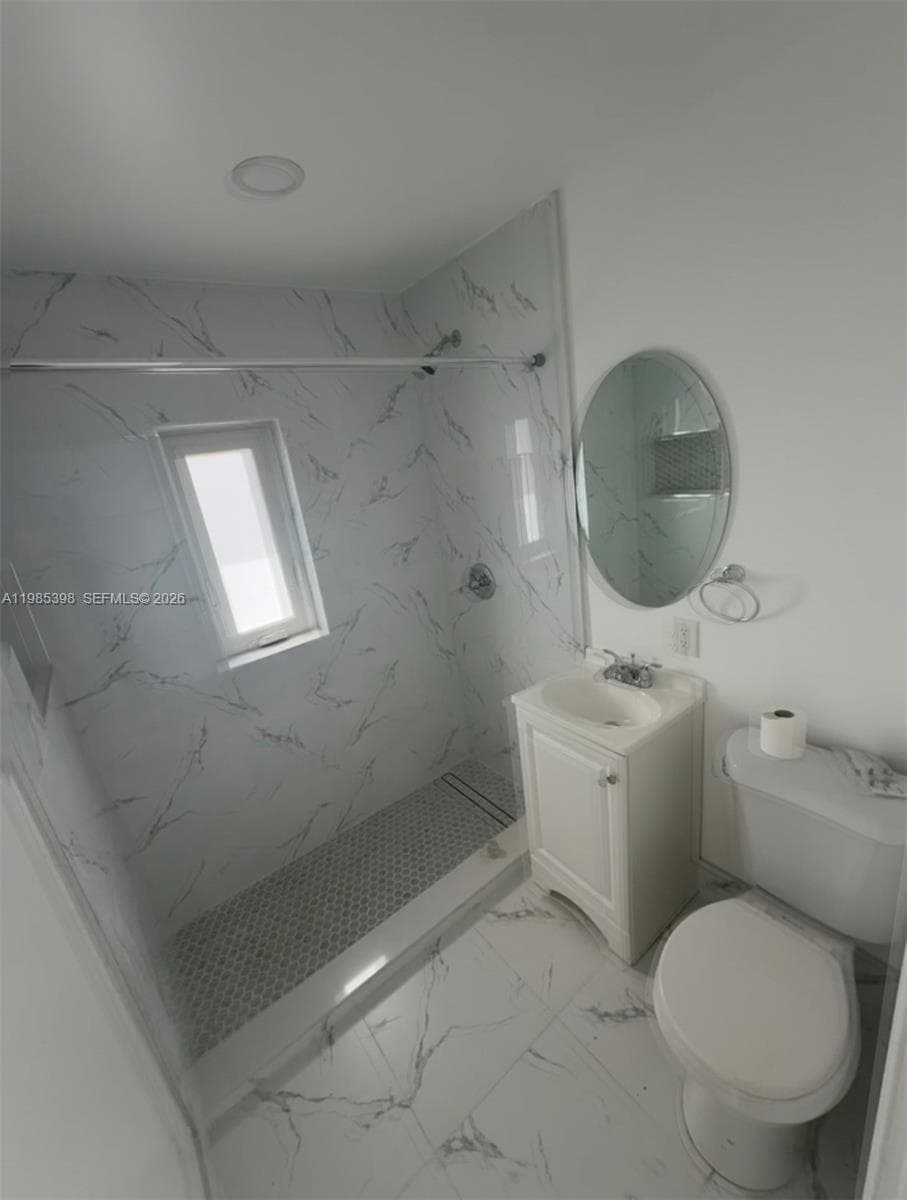 1637 NW 31st Ave, Miami FL 33125 — 8