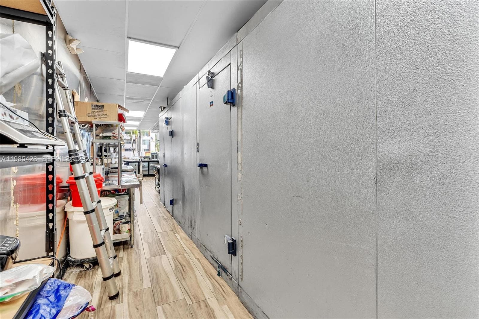 992 NE 167th St, North Miami Beach FL 33162 — 43