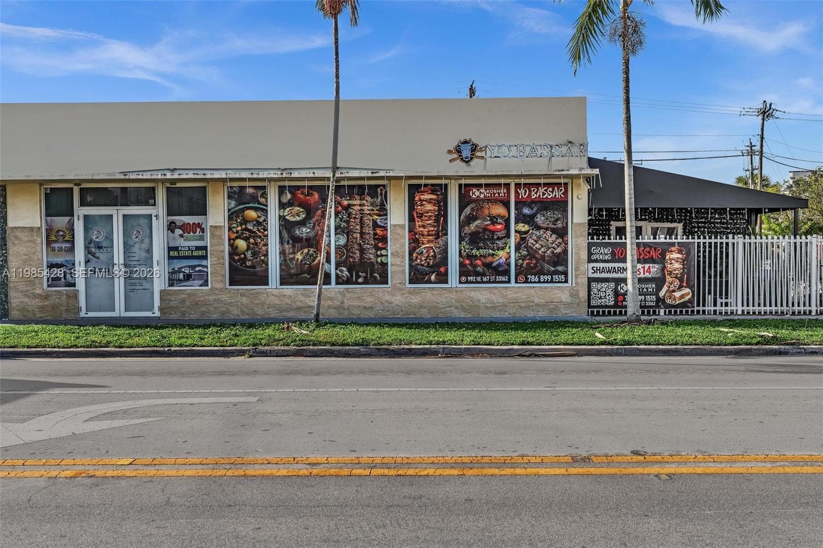 992 NE 167th St, North Miami Beach FL 33162 — 1