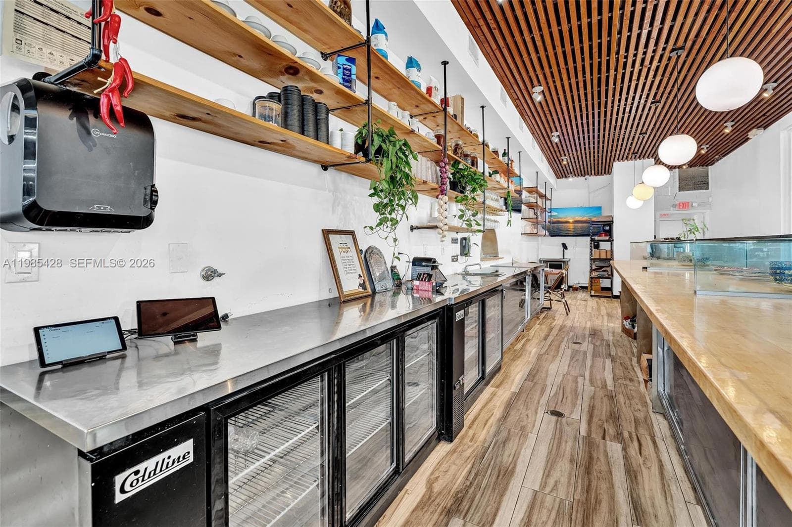 992 NE 167th St, North Miami Beach FL 33162 — 11