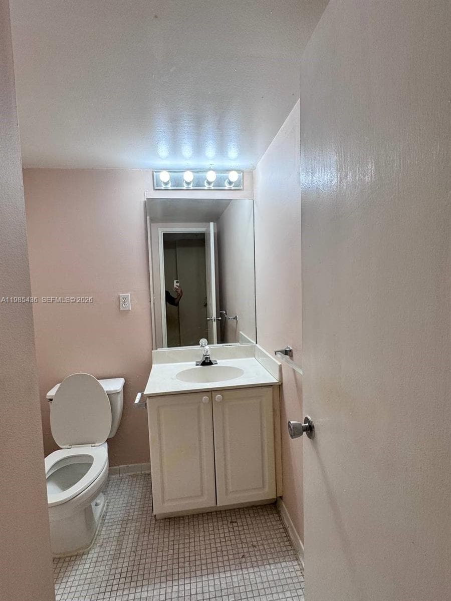 19380 Collins Ave # 910, Sunny Isles Beach FL 33160 — 14