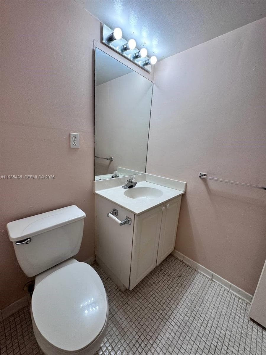 19380 Collins Ave # 910, Sunny Isles Beach FL 33160 — 15