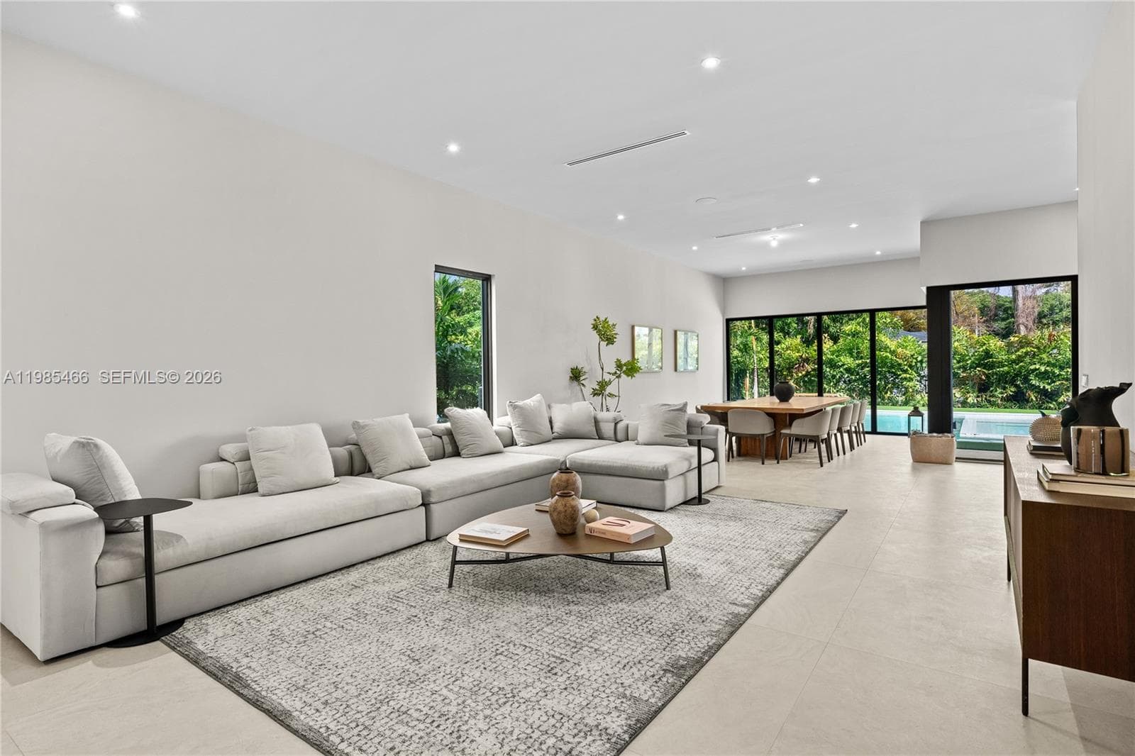 245 NE 116th St, Miami FL 33161 — 16