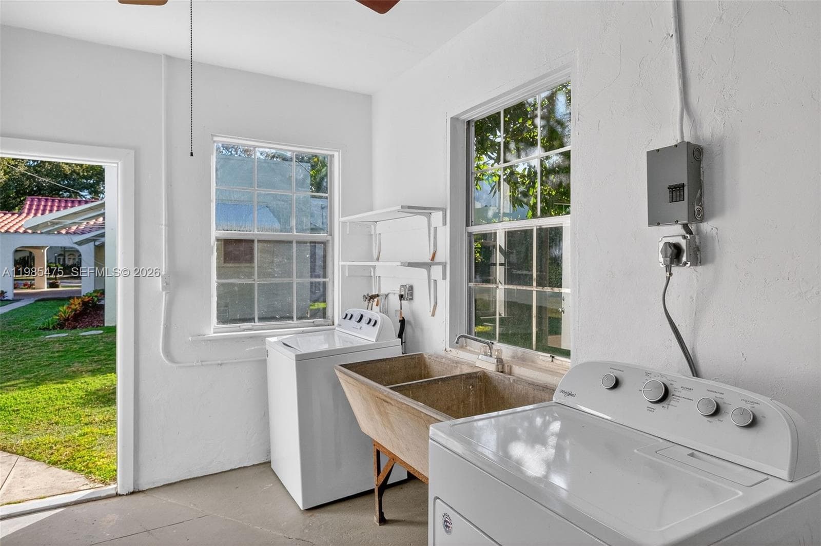1305 Alhambra Cir, Coral Gables FL 33134 — 52
