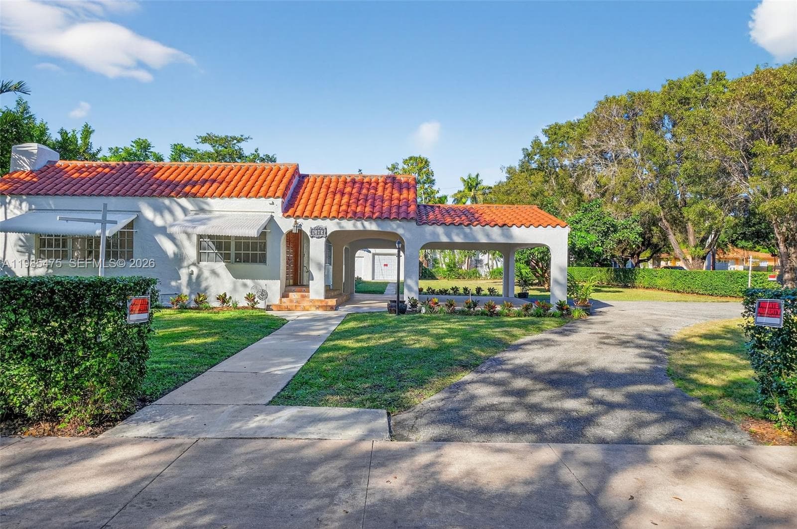 1305 Alhambra Cir, Coral Gables FL 33134 — 42