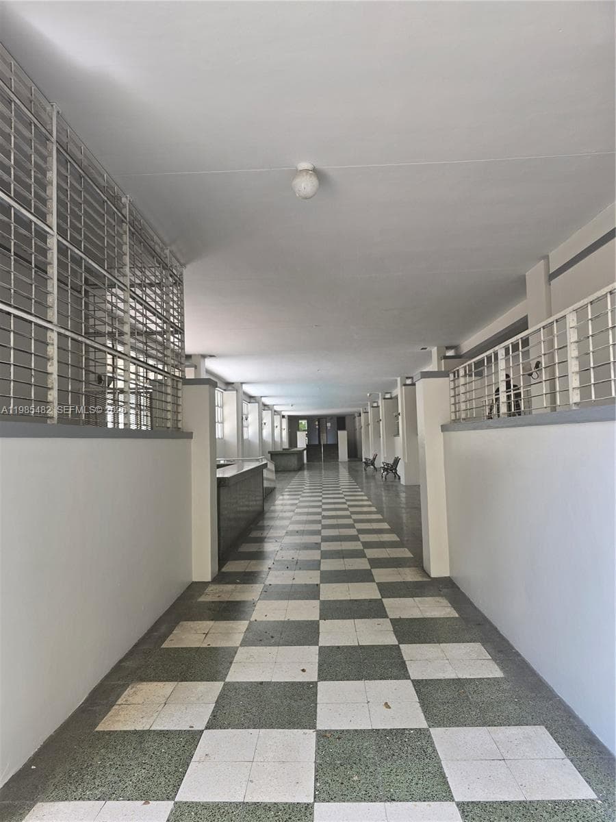 7420 W 20th Ave # 451, Hialeah FL 33016 — 2
